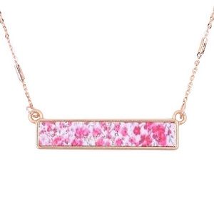 ✌🏼 #501 Floral Pendant Spring Into Summer Vibes Necklace